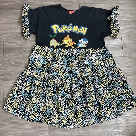 Handmade Upcycled Pokemon Sinnoh Starters Floral T-Shirt Dress Size L - Picture 1 of 4